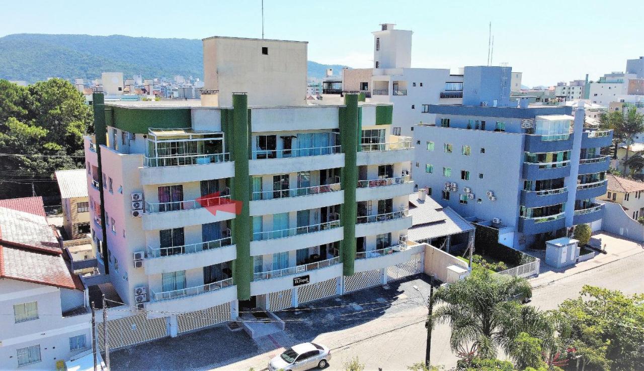 1024 - Apartamento Em Bombinhas Para Locacao De Temporada - Praia De Bombas エクステリア 写真